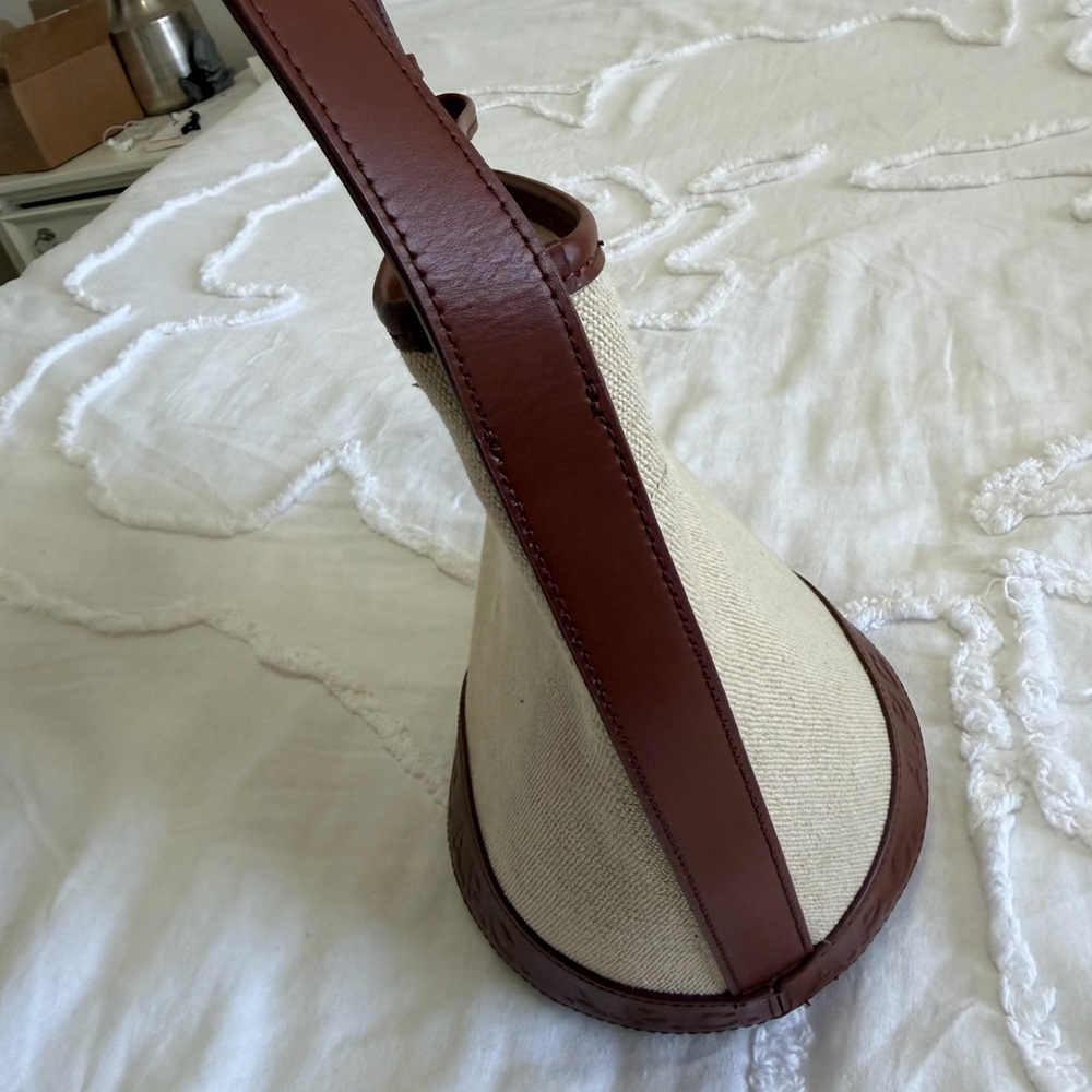 A.P.C. Beige and Dark Brown Sac Helene Noisette Bucket Bag - Picture 12 of 14